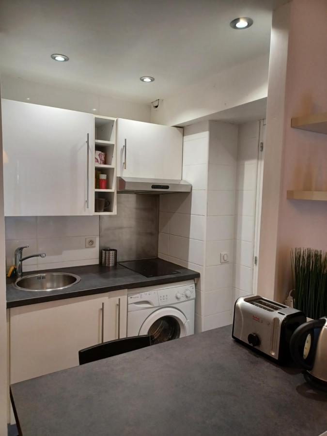 Studio A Nice Avec Piscine ภายนอก รูปภาพ